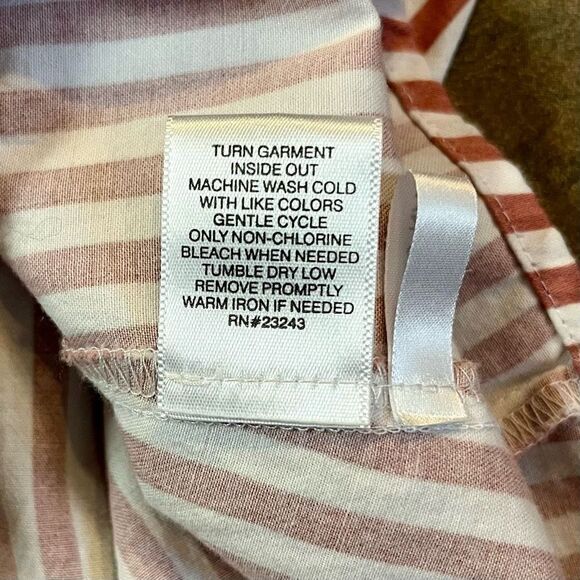 7th Avenue New York and Company Pink Striped V-Neck Button Down XL - Picture 10 of 11